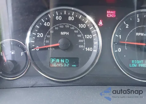 2006 Jeep Grand Cherokee Overland from USA, damaged, VIN 1J8HS68216C218311
